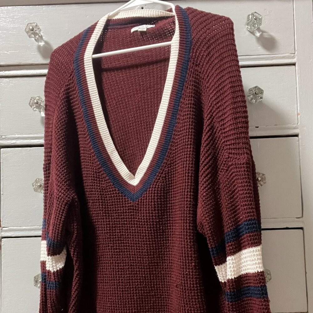 American Eagle Long Burgundy Slouchy Knit Varsity Sweater Size XL